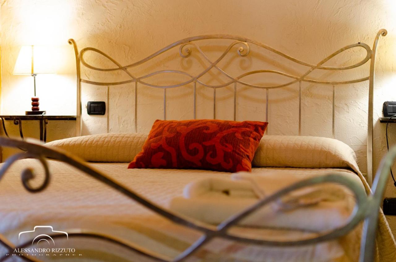 Residenza L'Antico Borgo Hotel Filadelfia Eksteriør bilde