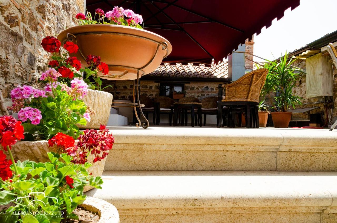 Residenza L'Antico Borgo Hotel Filadelfia Eksteriør bilde